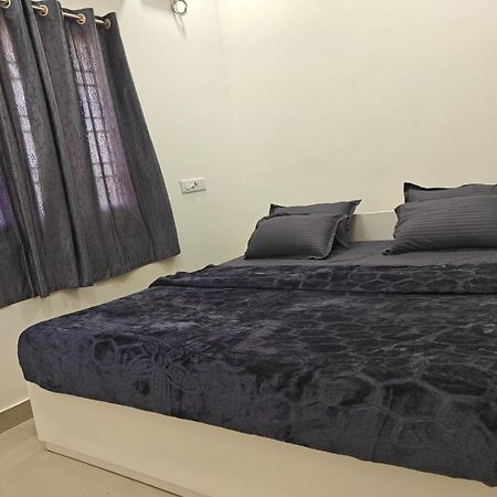 Thirunallar Heaven Homes Tirunallar Kültér fotó